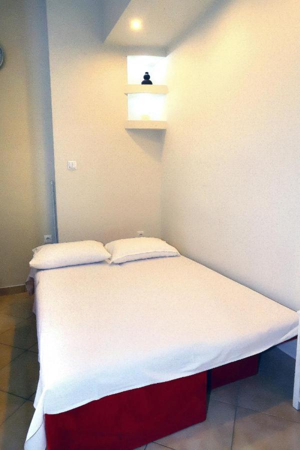 Ourania Apartment Dráma Esterno foto
