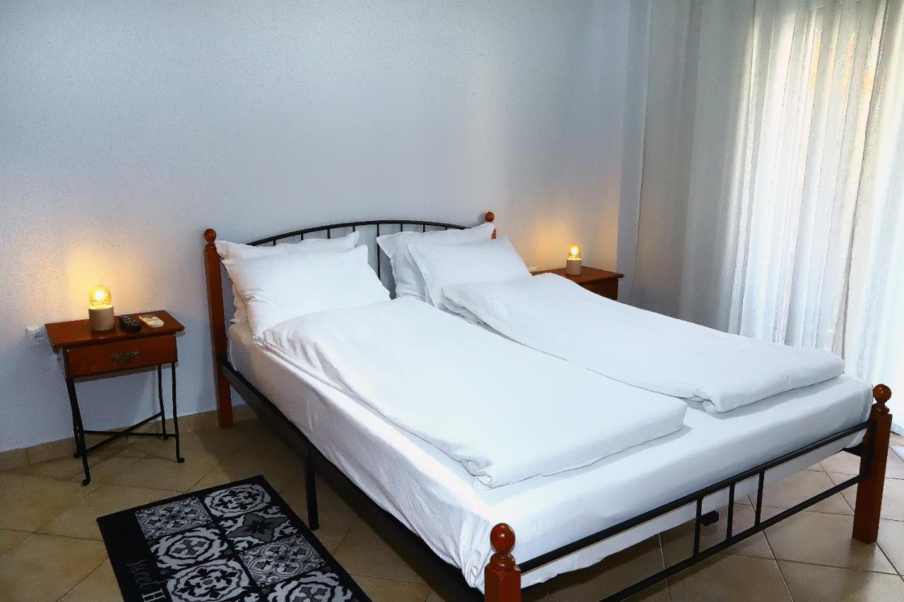 Ourania Apartment Dráma Esterno foto